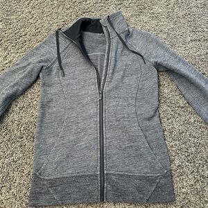Lululemon Jacket Womens 6 Gray Huddle and Hustle Terry Full Zip Thumbholes Track